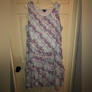 - - Nina Leonard , size 12, sleeveless, ruffled skirt , lined, back zipper…